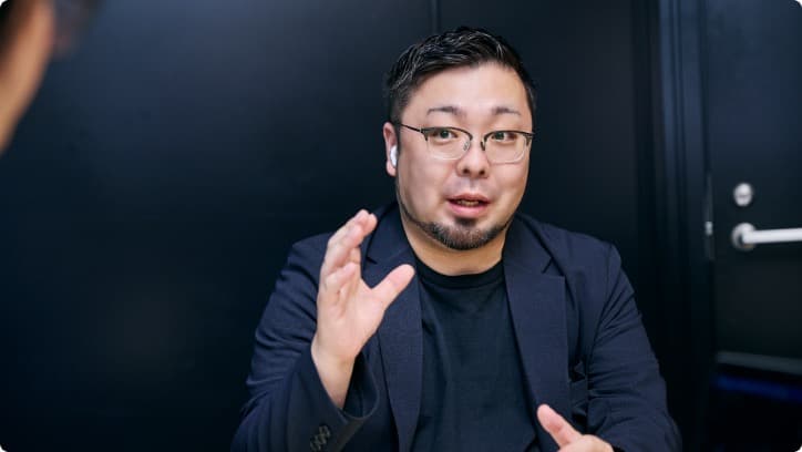 インタビューの様子