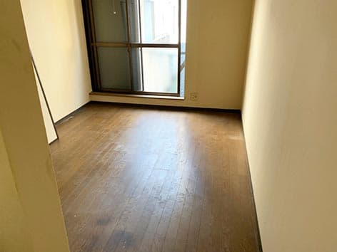 【神奈川県相模原市】特殊清掃の施工事例|建物の外まで腐敗臭が漂った孤独死現場とは? After