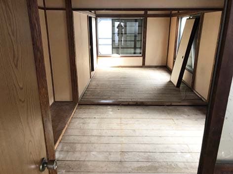 【東京都大田区】特殊清掃の施工事例|コタツの中で発見された孤独死現場とは? After
