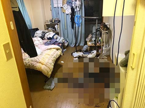 【東京都足立区】特殊清掃の施工事例|孤独死による強烈な腐敗臭が廊下まで広がった部屋を徹底清掃 Before