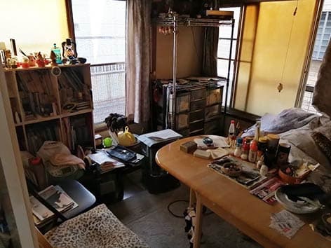 荷物を残したまま住人が夜逃げした部屋の片付け【東京都練馬区】 Before