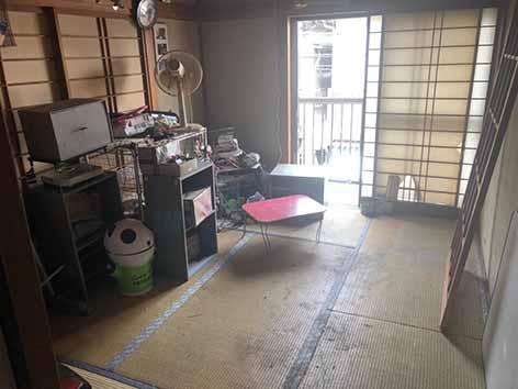 ゴミ袋が積もり過ぎてドアが開かないゴミ屋敷を清掃した事例【東京都町田市】 After