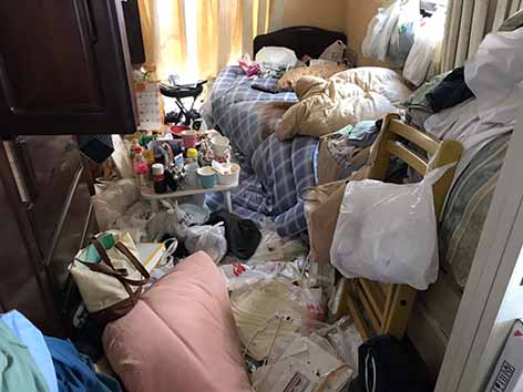 数か月も掃除されなかった汚部屋を清掃した事例【東京都台東区】 Before