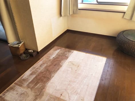 【東京都新宿区】特殊清掃の施工事例|ご遺体から漏れ出た脂分が床を汚染した孤独死現場に対応 After