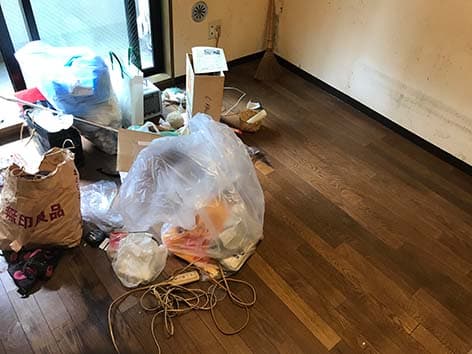 物が多すぎて片付けられない部屋の清掃【東京都新宿区】 After