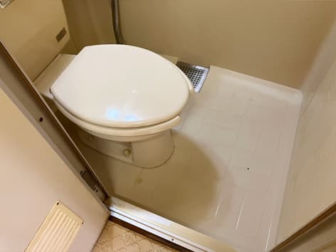 1人暮らしの孤独死がユニットバスで発覚、特殊清掃のポイントを解説【東京都豊島区】 After