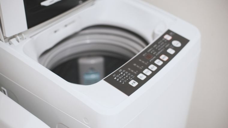 洗濯機は粗大ごみとして処分できないことを説明する章で使用する洗濯機の写真