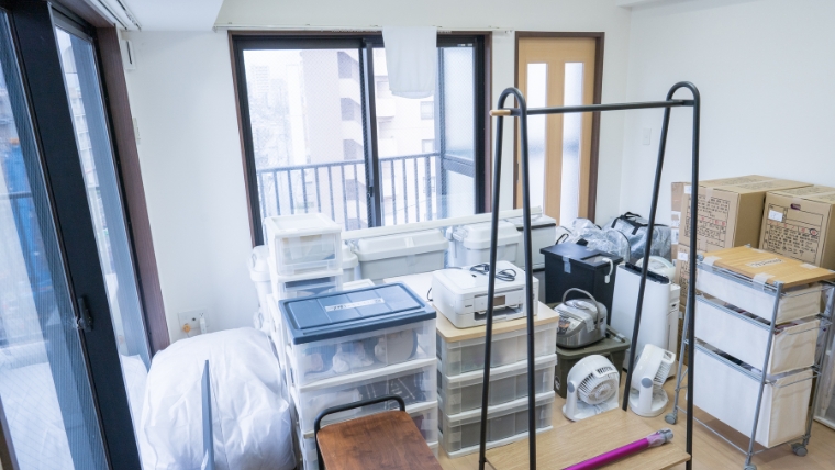 生前整理の定義と、遺品整理・断捨離・終活との違いを比較・解説するイメージ写真。それぞれの役割と目的を明確に提示。